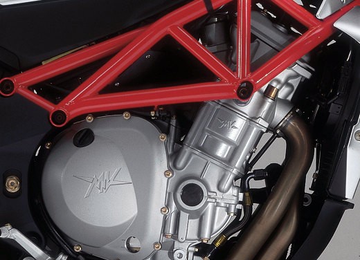 MV Agusta Brutale 910 - Foto 8 di 14
