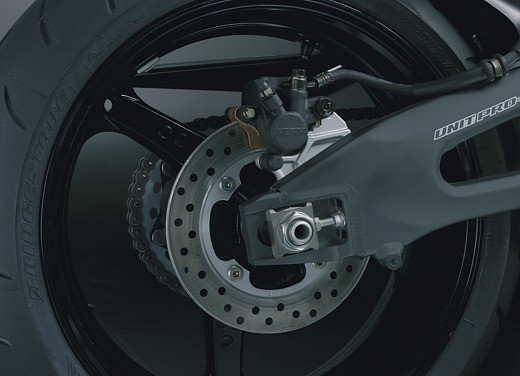 Honda CBR 1000RR Fireblade 2006 - Foto 12 di 14