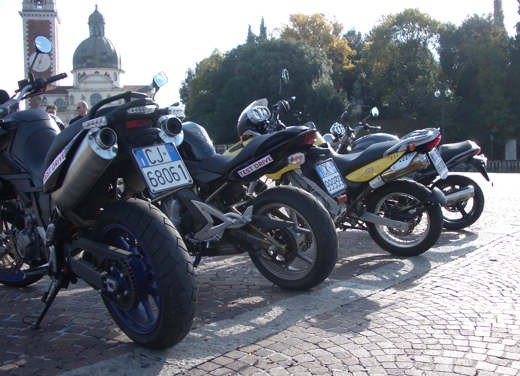 Aprilia-BMW-Moto Guzzi-Kawasaki - Foto 22 di 93