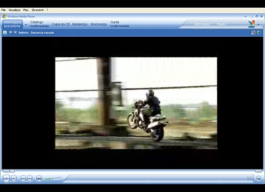 Aprilia Tuono 1000 R – Video - Foto 8 di 11