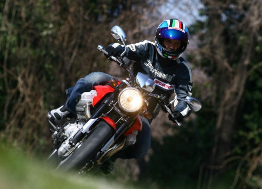 Moto Guzzi Griso 850 – Test Ride - Foto 1 di 19