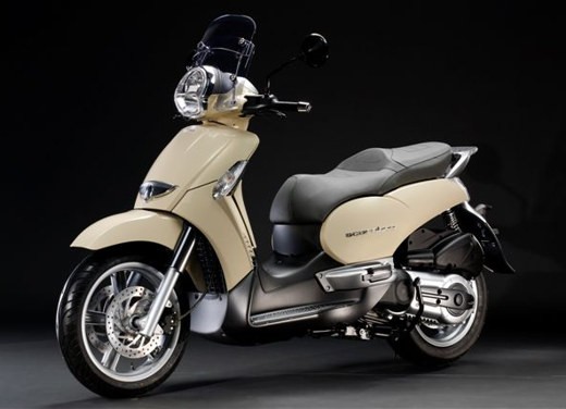 Aprilia Scarabeo 500 – Test Ride - Foto 1 di 17