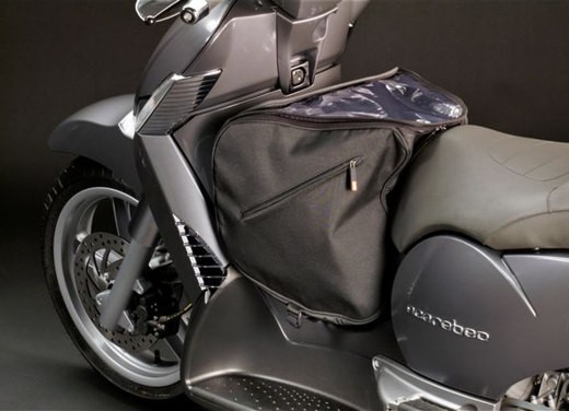 Aprilia Scarabeo 500 – Test Ride - Foto 12 di 17