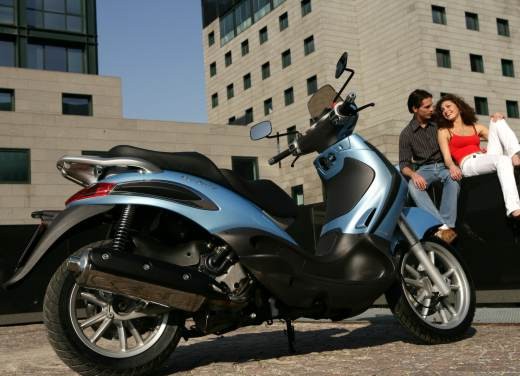 Piaggio Beverly 400 i.e. – Test Ride - Foto 11 di 13