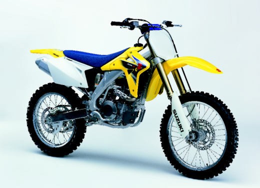 Suzuki RM-Z 450 4T - Foto 9 di 9