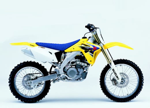 Suzuki RM-Z 450 4T - Foto 5 di 9