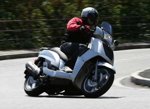 Kymco People S 250i