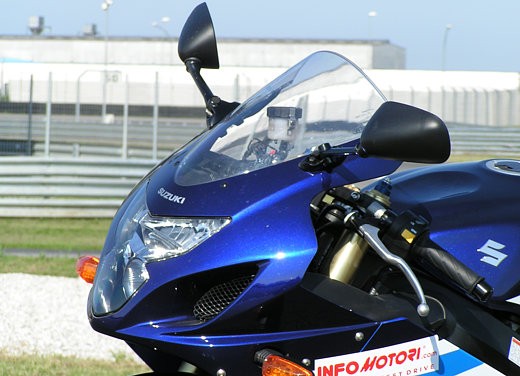 Suzuki GSX-R 600 K5: Test Ride - Foto 12 di 23