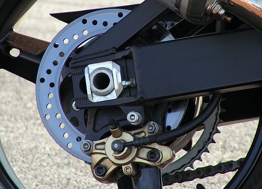 Suzuki GSX-R 600 K5: Test Ride - Foto 16 di 23