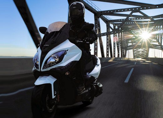 Kymco Xciting 500: Test Ride - Foto 3 di 11