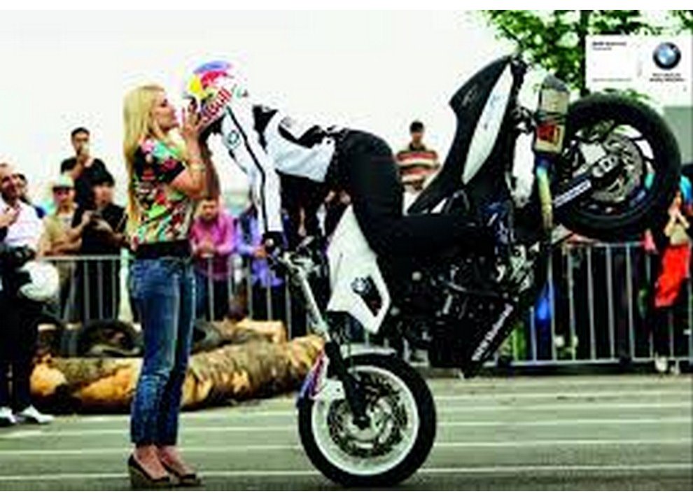 BMW Motorrad aumenta le vendite nel 2014 - Foto 7 di 9