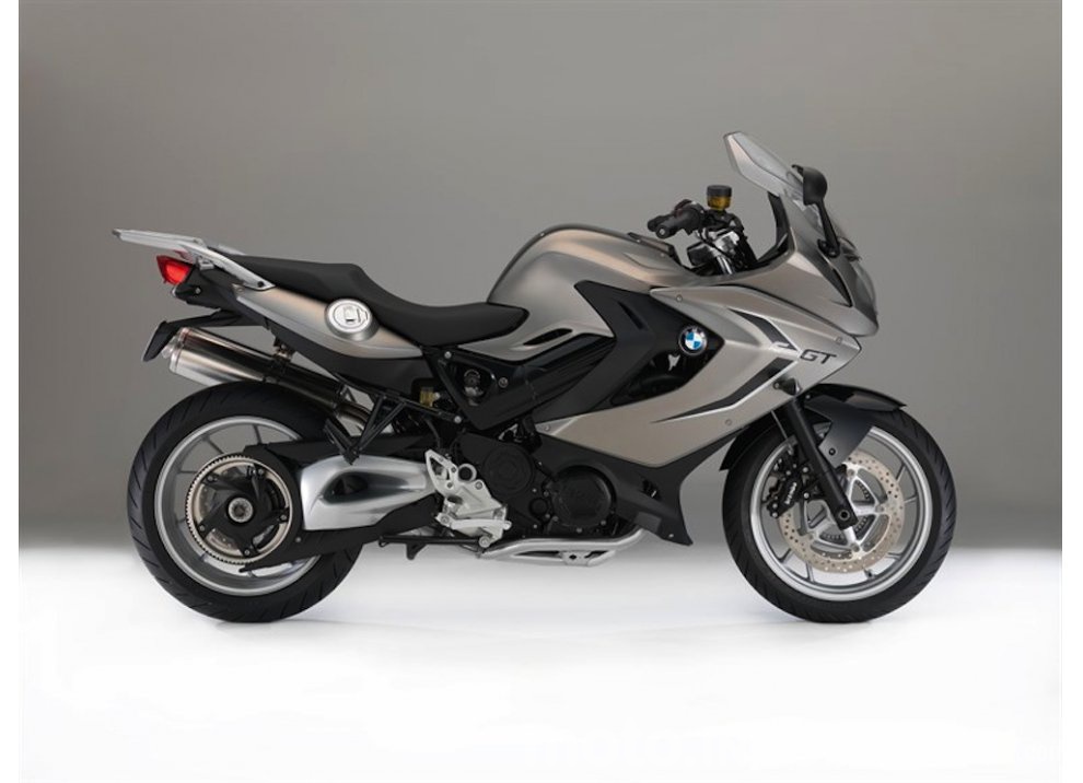 BMW presenta le novità 2016, tra R 1200 GS e lo stop dinamico - Foto 3 di 17