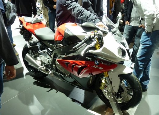 Nuova BMW S 1000 RR