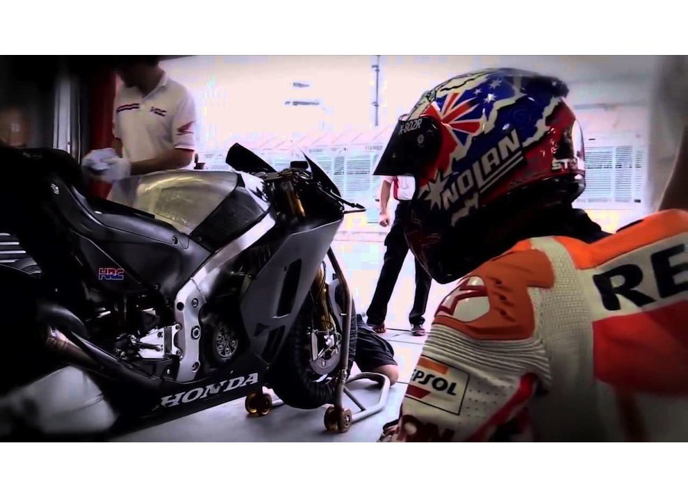 Casey Stoner al Circuit de Catalunya con la Honda RC213V-S - Foto 2 di 10