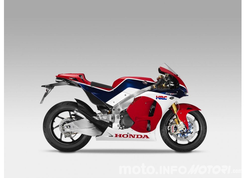 Casey Stoner al Circuit de Catalunya con la Honda RC213V-S - Foto 7 di 10