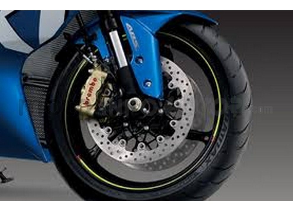 Check-up Suzuki gratuito per viaggiare sicuri - Foto 4 di 13