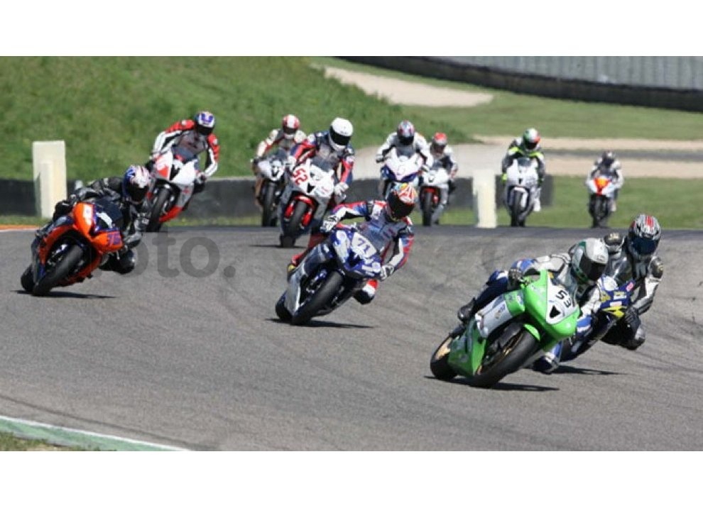 Dainese è partner ufficiale del Circuito di Vallelunga per 2015 e 2016 - Foto 7 di 8