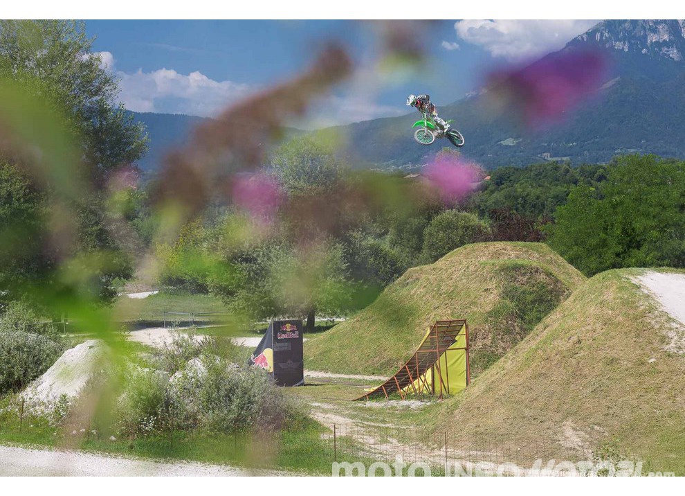 Davide Rossi: FMX di livello con Daboot e Kawasaki - Foto 5 di 19