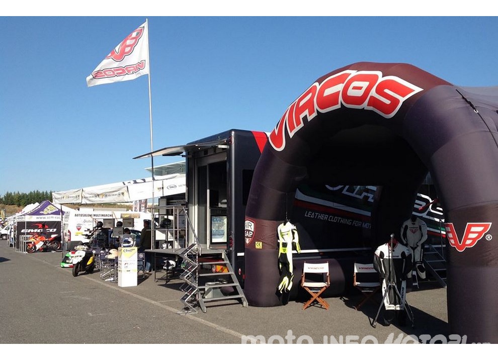 Disponibile il libro ufficiale dei Trofei Wheelup Motoestate 2015 - Foto 4 di 22