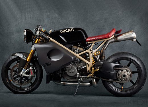 Ducati 1098 R “Flash Back” by Mr. Martini