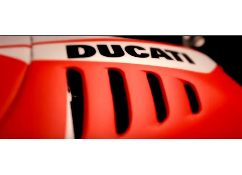 Ducati abbatte il record di vendite ed anticipa le novità EICMA 2015 - Foto 13 di 16