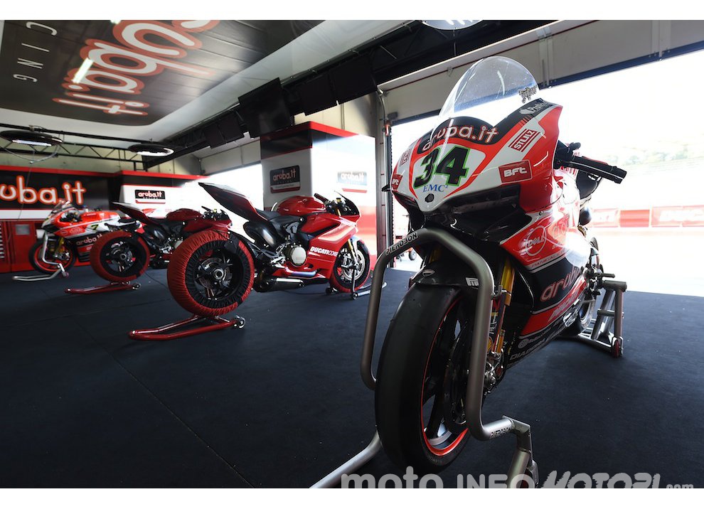 Ducati: lo store più grande del mondo a Nuova Dheli. - Foto 6 di 12
