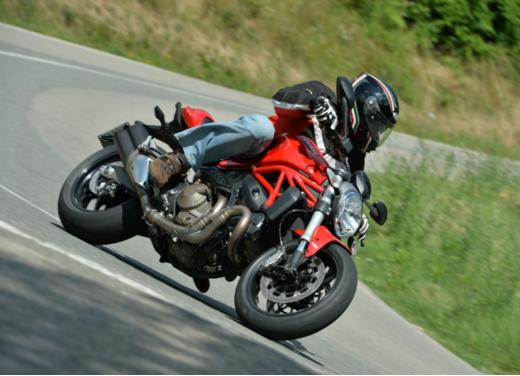 Ducati Monster 821 prova su strada, prezzi e prestazioni