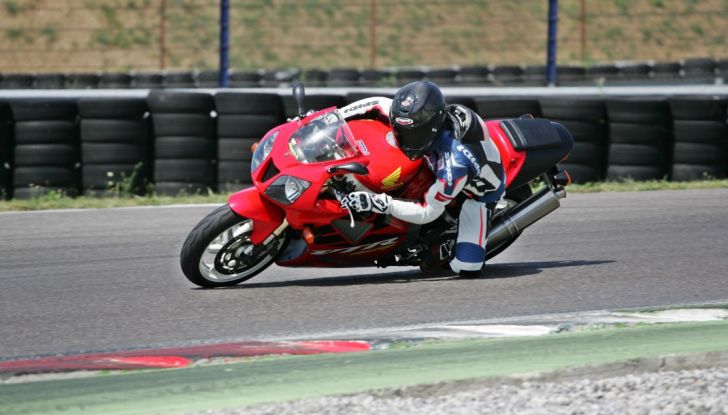 Un sogno realizzato: test ride Honda VTR 1000 SP 1 - Foto 2 di 20