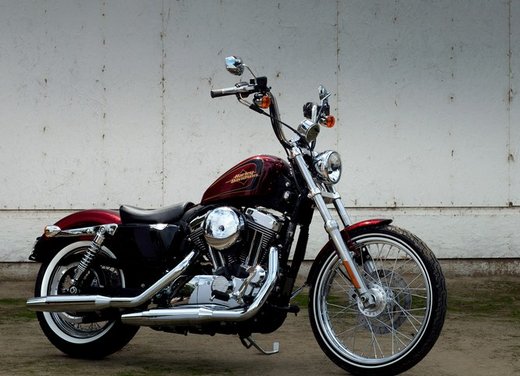 Harley Davidson Sportster Seventy-Two