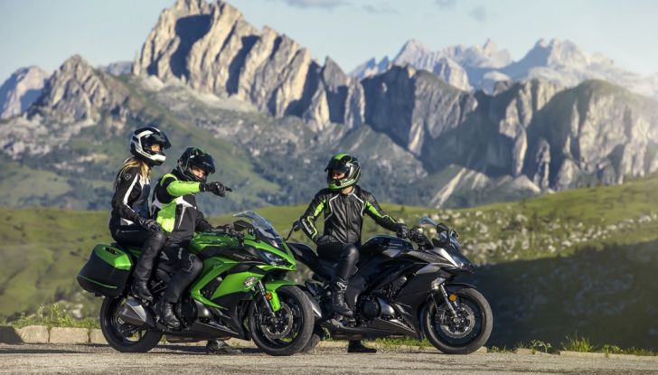 Nuova Kawasaki Z1000SX 2017: la moto da tutto e per tutto - Foto 3 di 15