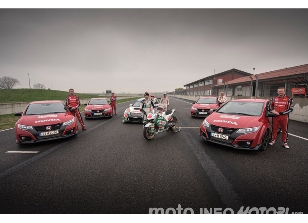 Honda: MotoGP VS Civic Type R, incredibile video a 360°