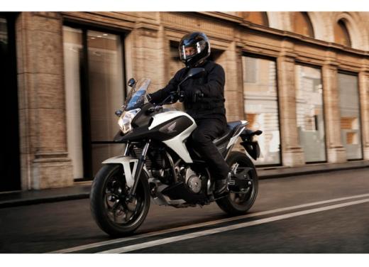 Honda NC 700X, prezzo basso e interessanti contenuti tecnici