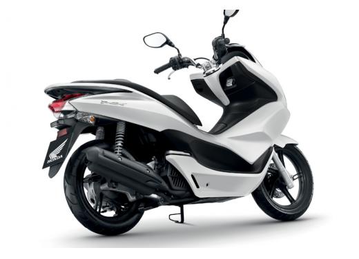 Honda PCX 125, lo scooter da città economico con stile