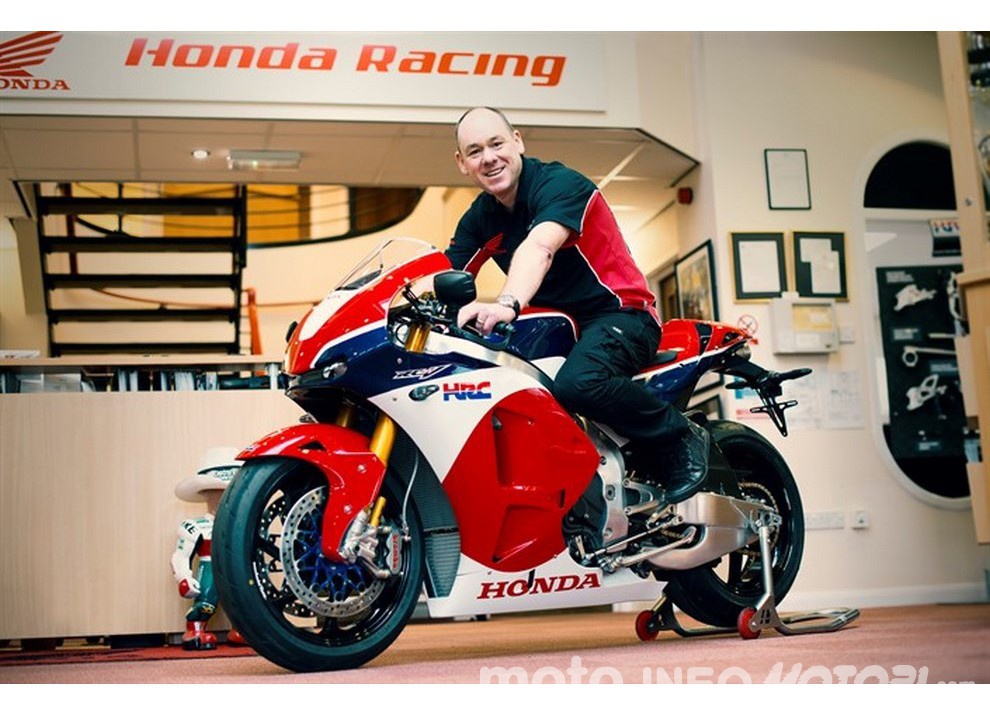 Honda RC213V­S: la prima è stata consegnata in Gran Bretagna - Foto 5 di 9