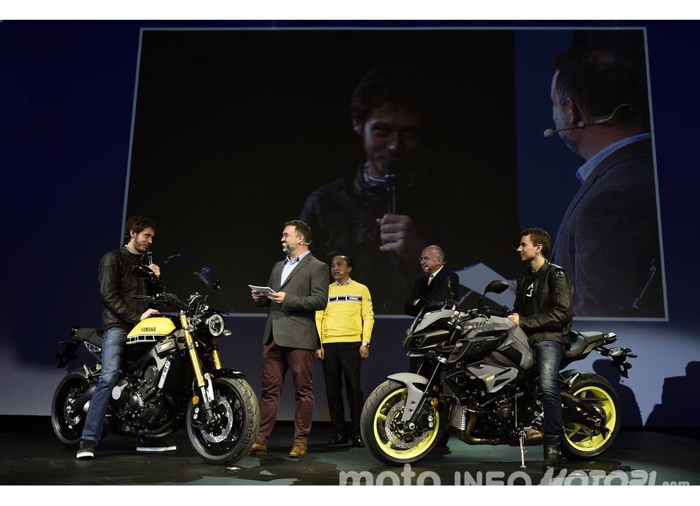 I veleni della MotoGP arrivano ad EICMA 2015 - Foto 9 di 11