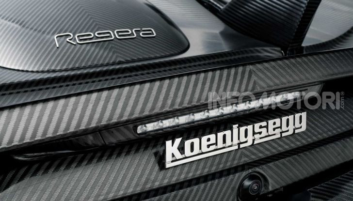 Koenigsegg Regera Naked Carbon - Foto 10 di 10