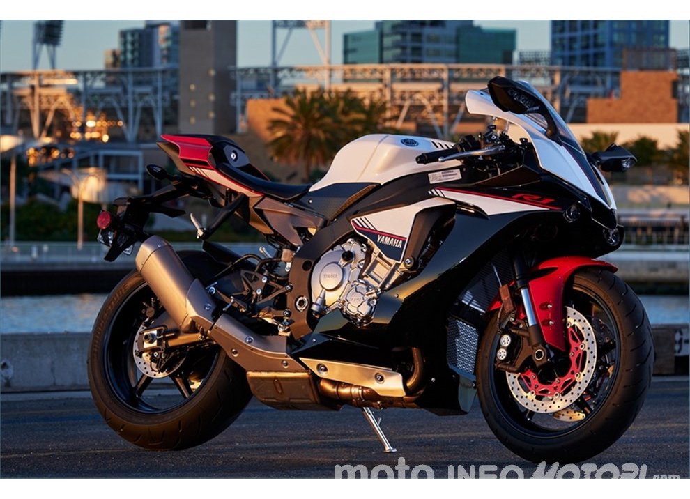 La nuova Yamaha YZF R1 S 2016 debutta in America - Foto 10 di 22