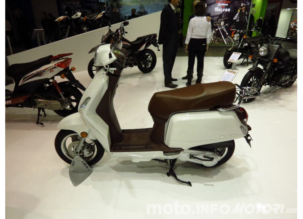 Le più belle immagini dai padiglioni dell’EICMA 2015 - Foto 16 di 40