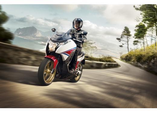 Mercato moto: ad aprile 2014 segno postivo - Foto 9 di 10