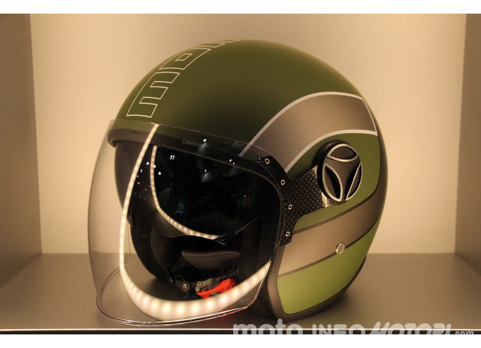 Momodesign: Nuova svolta sui caschi da moto - Foto 3 di 12