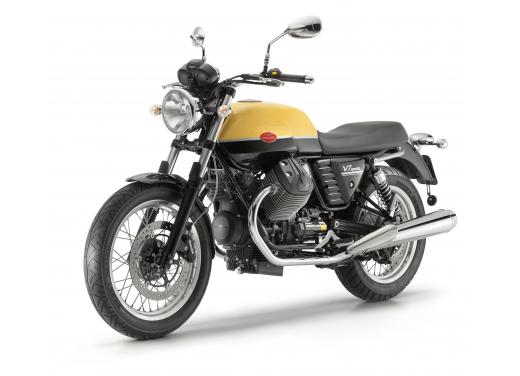 Moto Guzzi gamma V7, Nevada e Stelvio in promozione a maggio