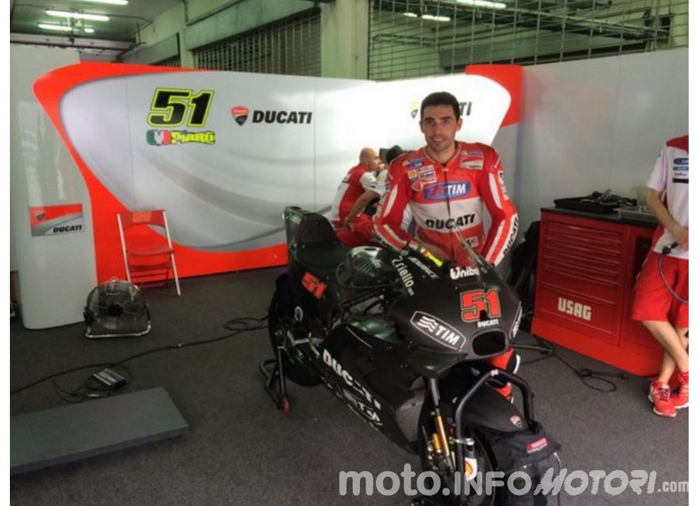 MotoGP, ecco la nuova Ducati GP16 per i primi Test di Sepang