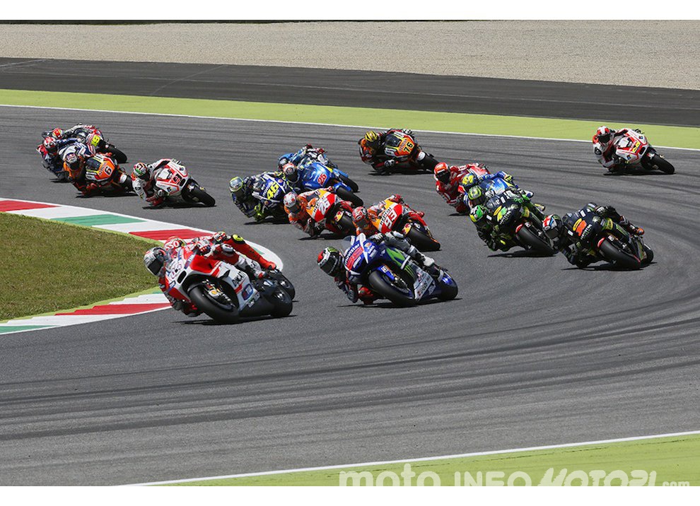 MotoGP, la gioia per la caduta di Marc Marquez - Foto 2 di 61