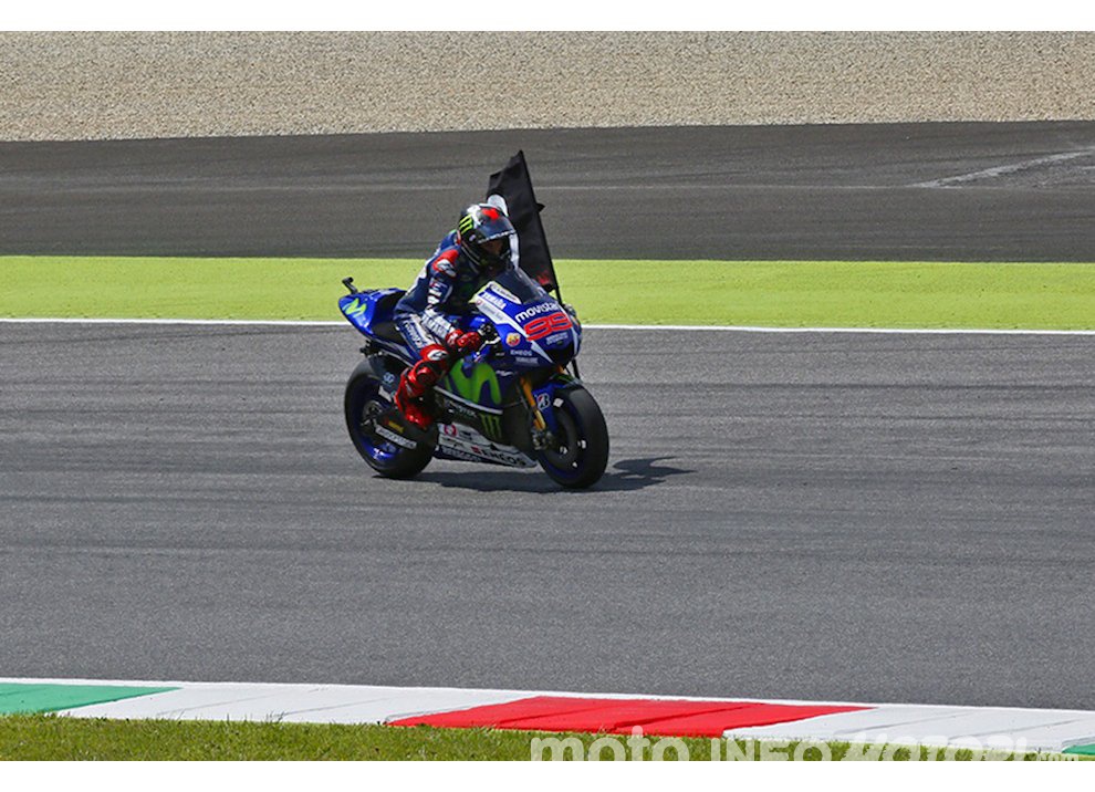 MotoGP, la gioia per la caduta di Marc Marquez - Foto 21 di 61