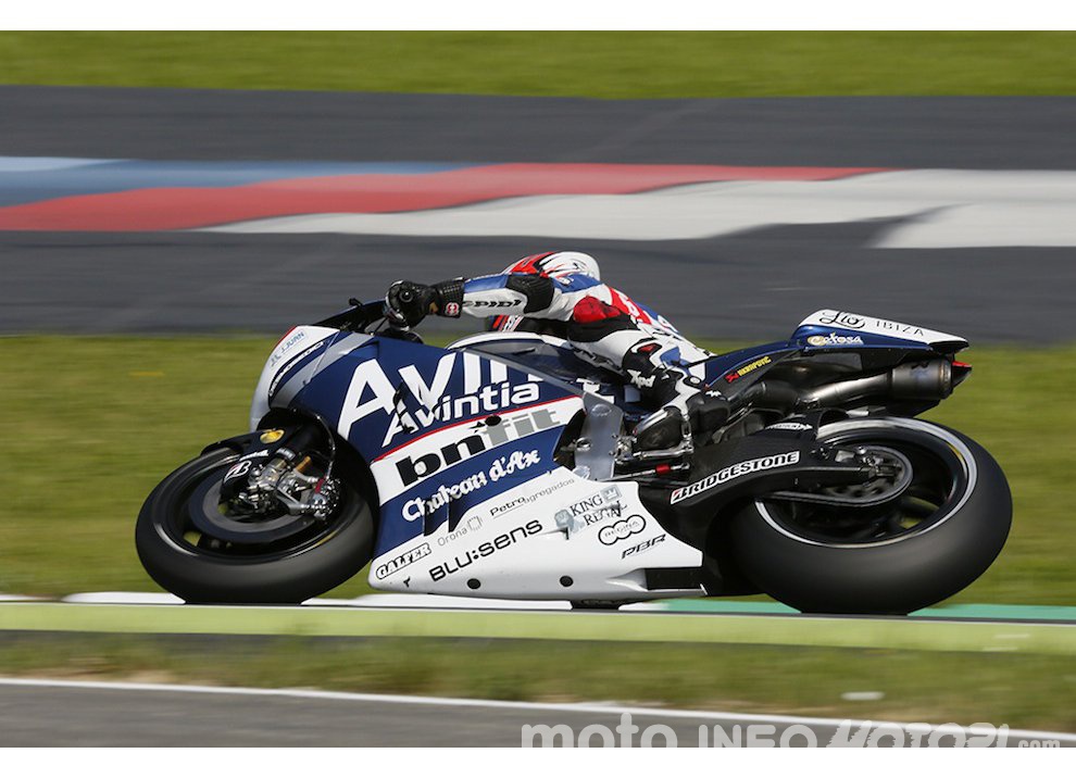 MotoGP, la gioia per la caduta di Marc Marquez - Foto 26 di 61