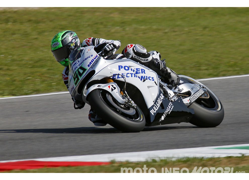 MotoGP, la gioia per la caduta di Marc Marquez - Foto 33 di 61