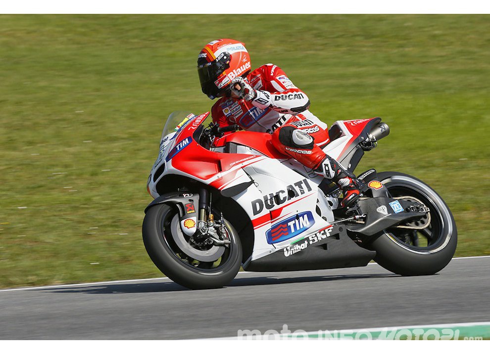 MotoGP, la gioia per la caduta di Marc Marquez - Foto 34 di 61