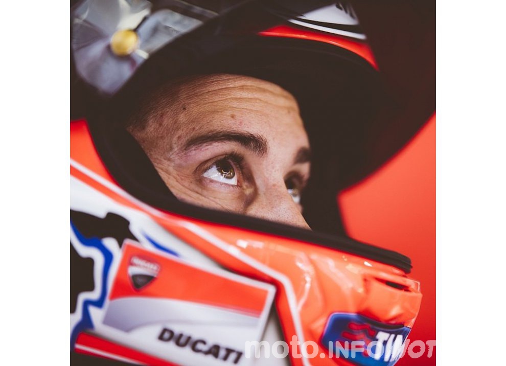 MotoGP, le dichiarazioni di Rossi, Iannone, Marquez e Lorenzo - Foto 16 di 41