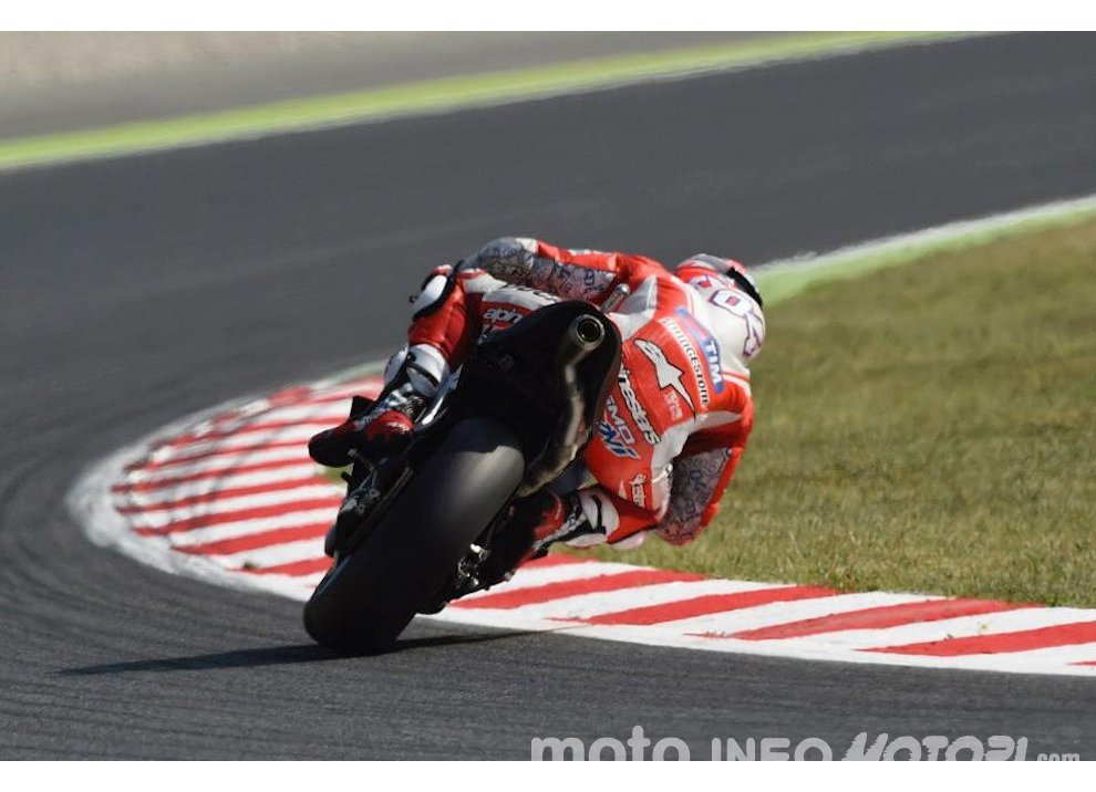 MotoGP, le dichiarazioni di Rossi, Iannone, Marquez e Lorenzo - Foto 18 di 41