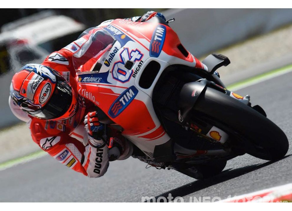 MotoGP, le dichiarazioni di Rossi, Iannone, Marquez e Lorenzo - Foto 20 di 41